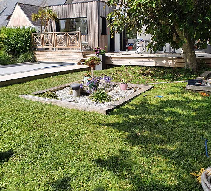 Assainissement dans un jardin décoratif